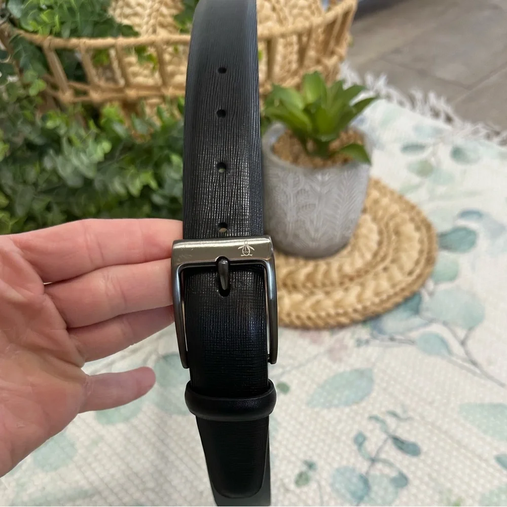 Original Penguin Full Grain Cowhide Lined on Genuine Leather Black Belt 34/85